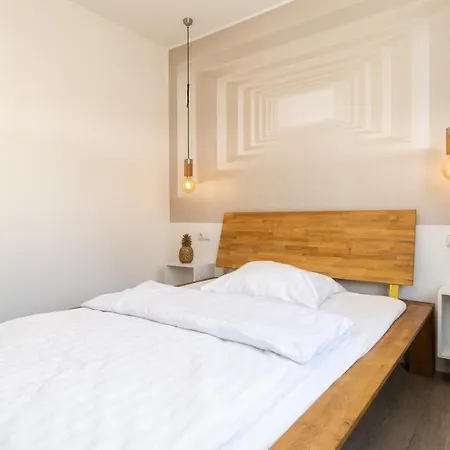 Ginius Homes - Future Room Apartmán